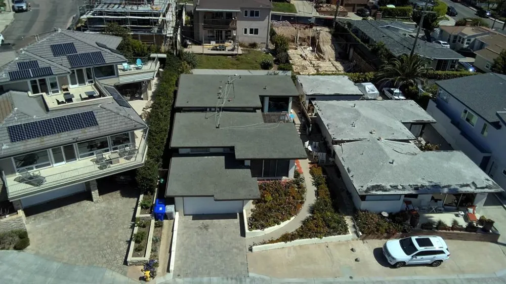 4933 Ocean Boulevard San Diego, CA 92109