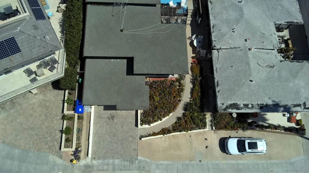 4933 Ocean Boulevard San Diego, CA 92109