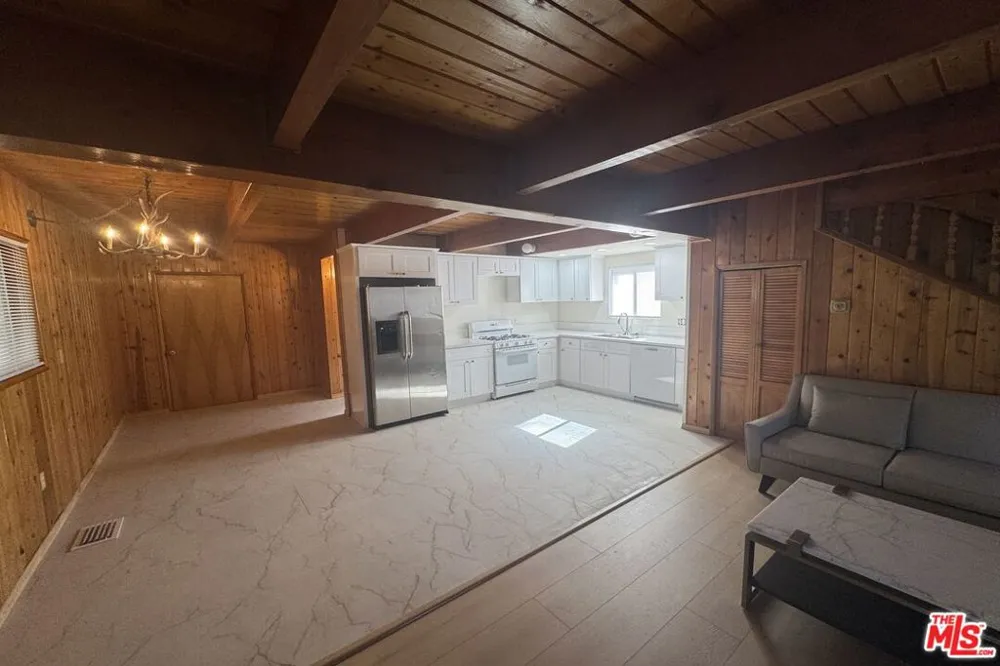 2317 Maplewood Way Pine Mountain Club, CA 93222