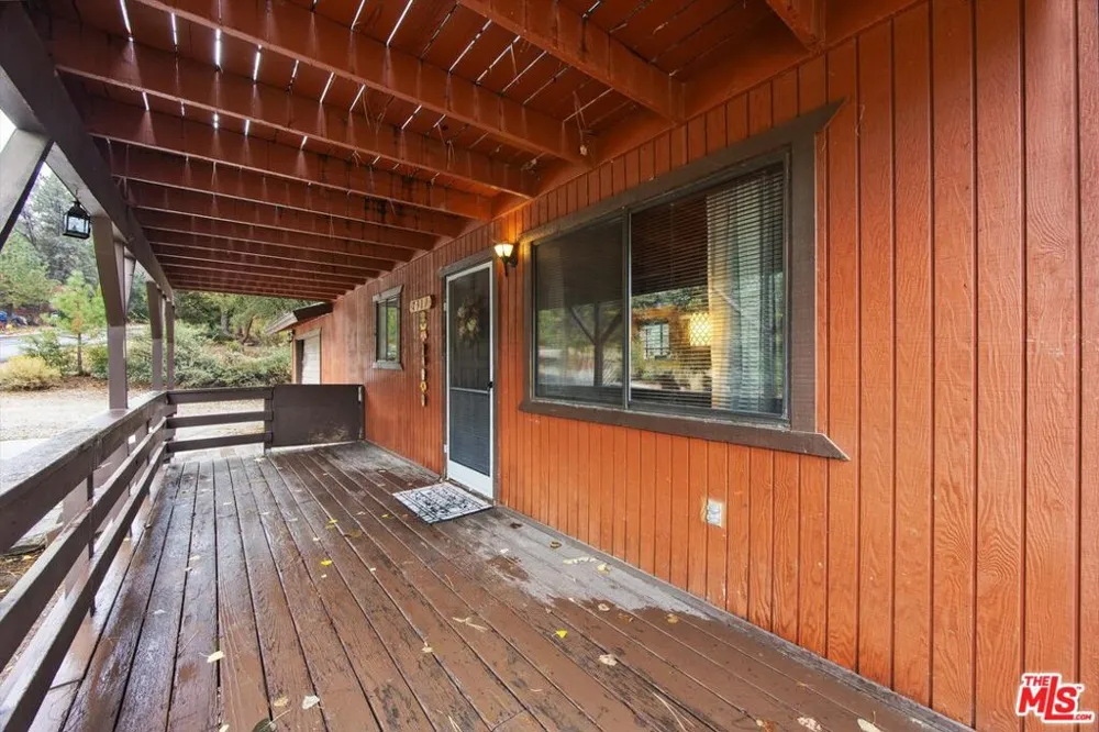 2317 Maplewood Way Pine Mountain Club, CA 93222