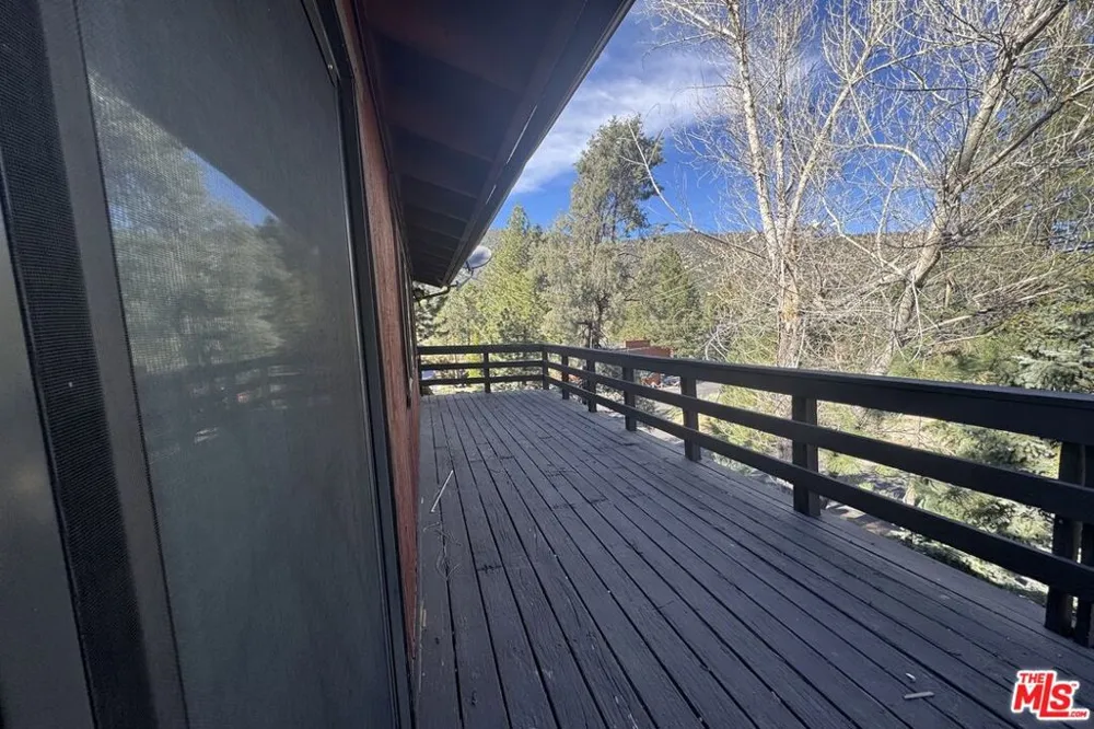 2317 Maplewood Way Pine Mountain Club, CA 93222