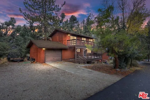 2317 Maplewood Way