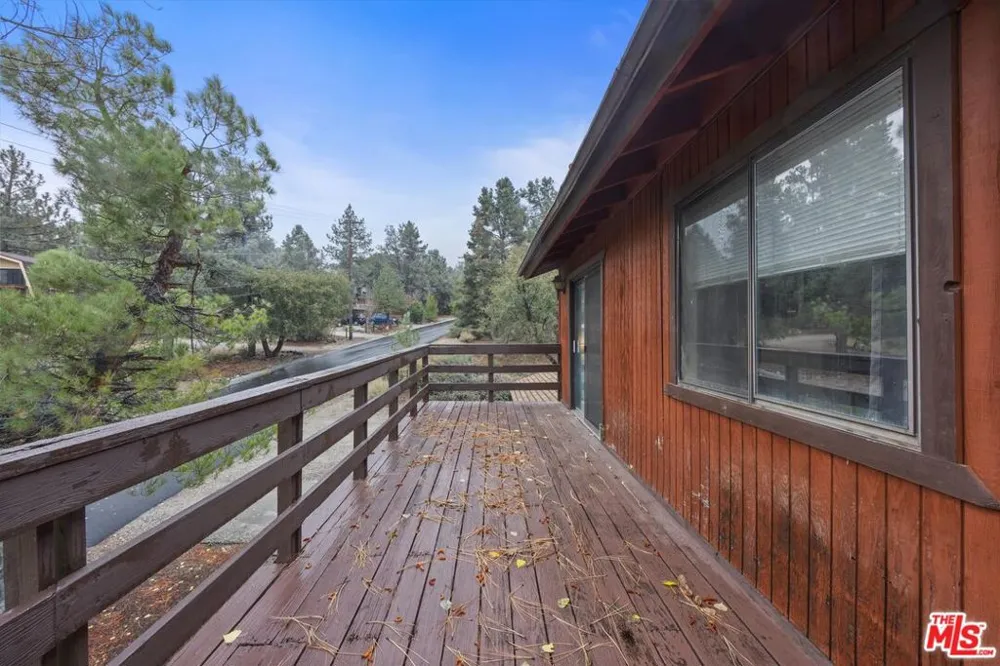 2317 Maplewood Way Pine Mountain Club, CA 93222