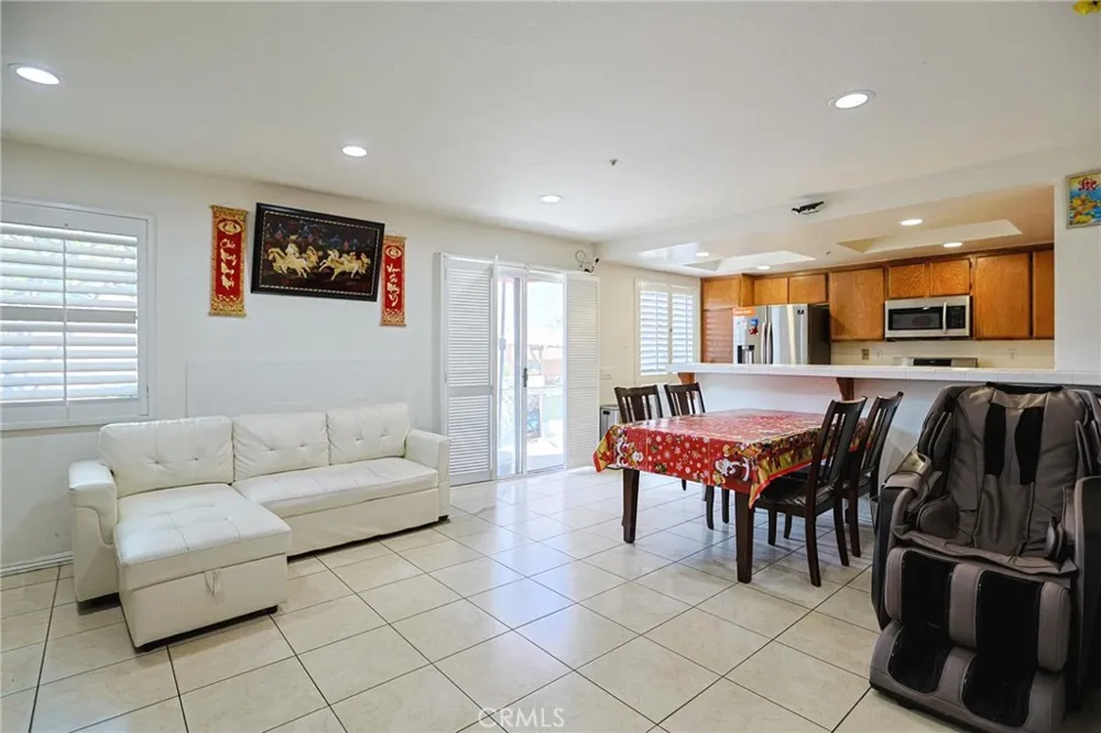 7912 2nd #4 Stanton, CA 90680