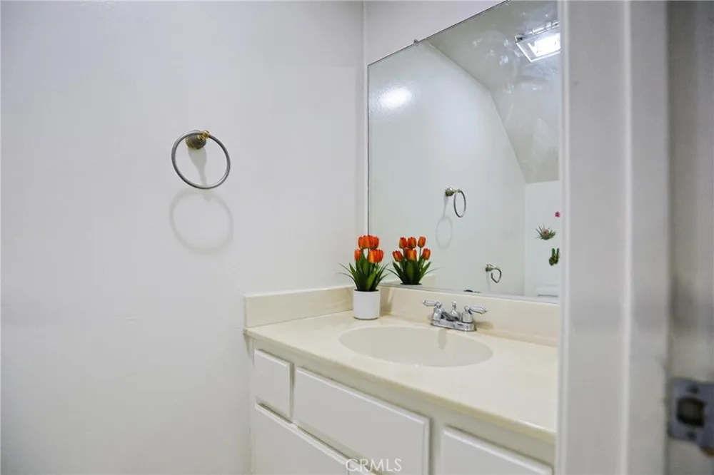 7912 2nd #4 Stanton, CA 90680