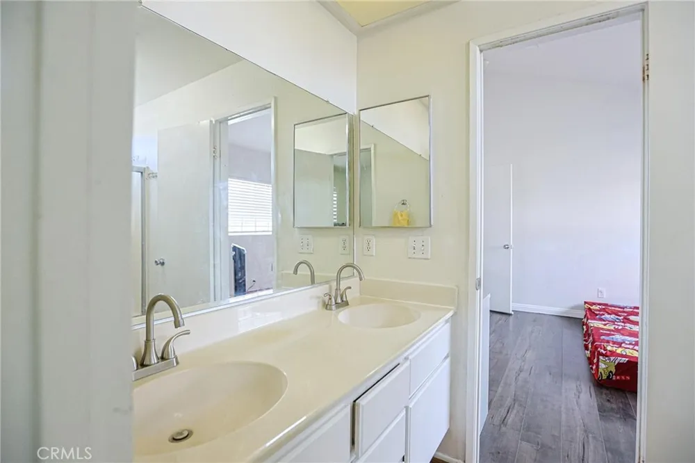 7912 2nd #4 Stanton, CA 90680