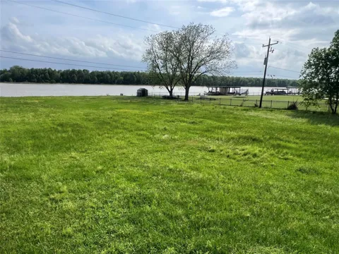 Lake Front Drive