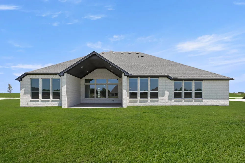 221 Cotopaxi Drive Red Oak, TX 75154