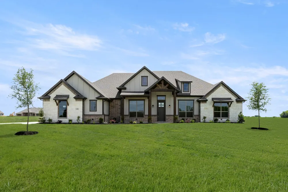 230 Cordillera Lane Red Oak, TX 75154