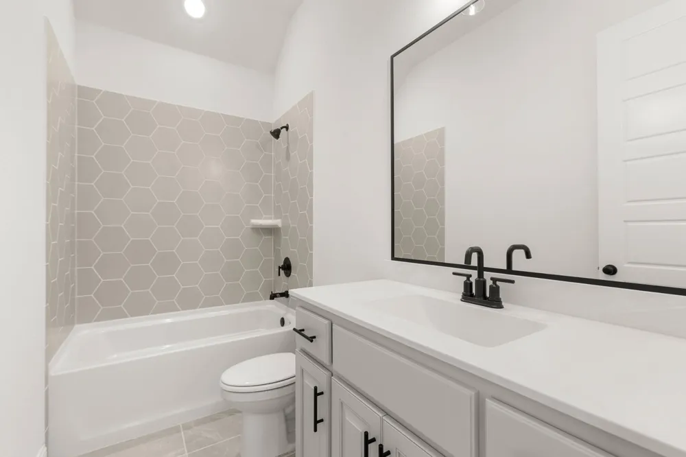 230 Cordillera Lane Red Oak, TX 75154