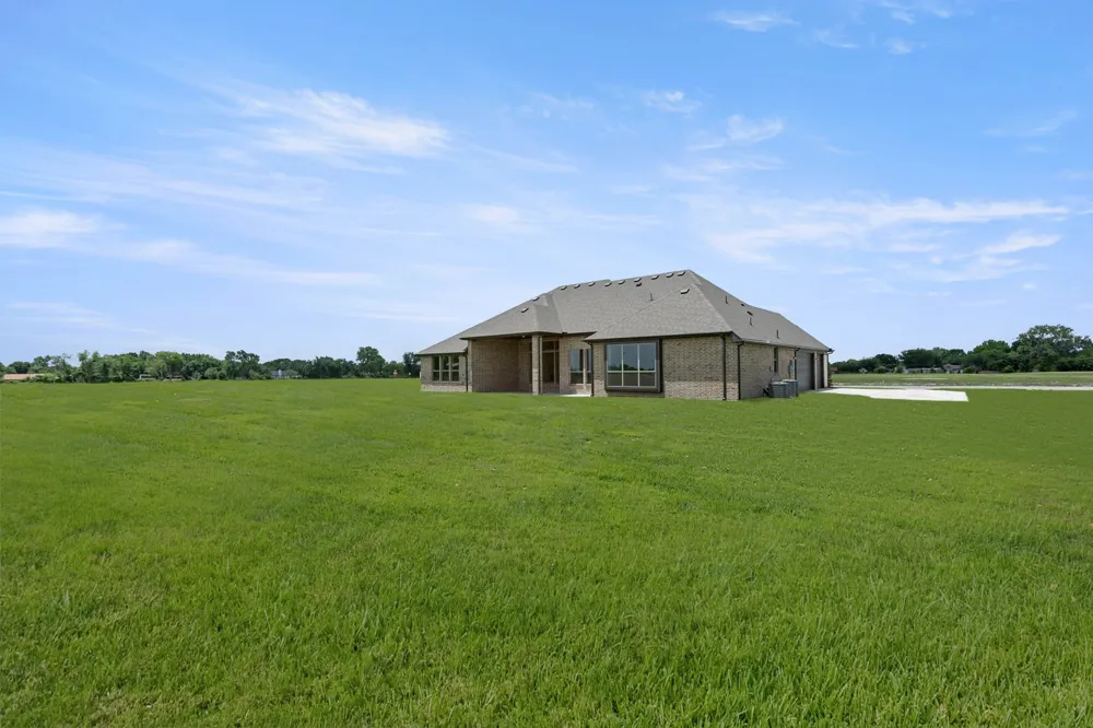230 Cordillera Lane Red Oak, TX 75154