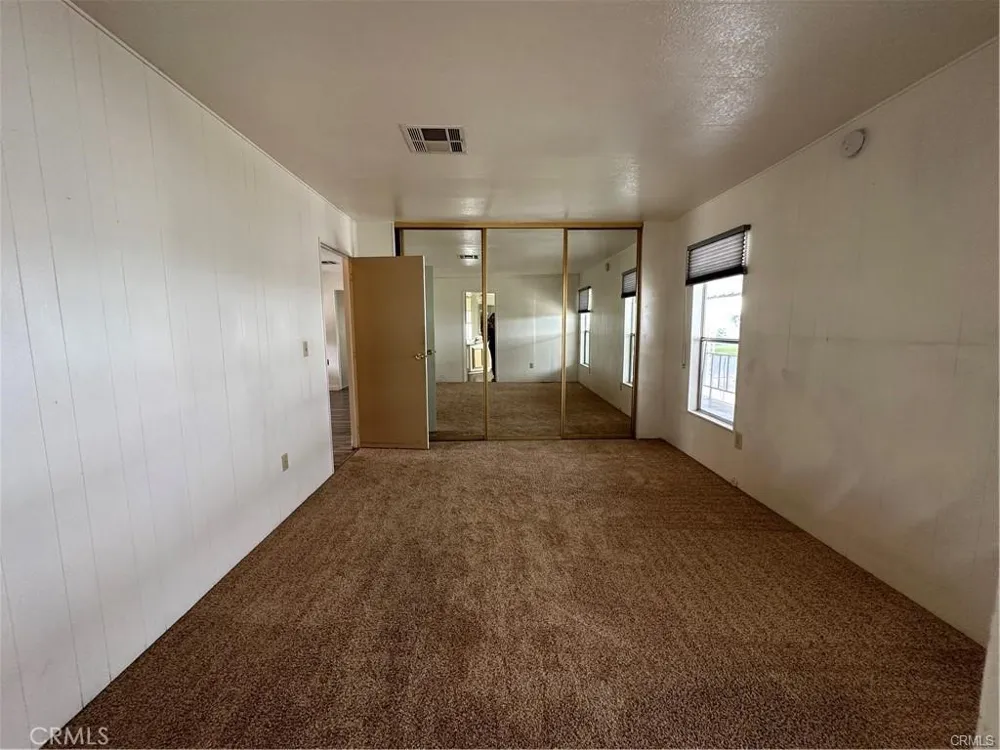 2230 Lake Park Drive #142 San Jacinto, CA 92583