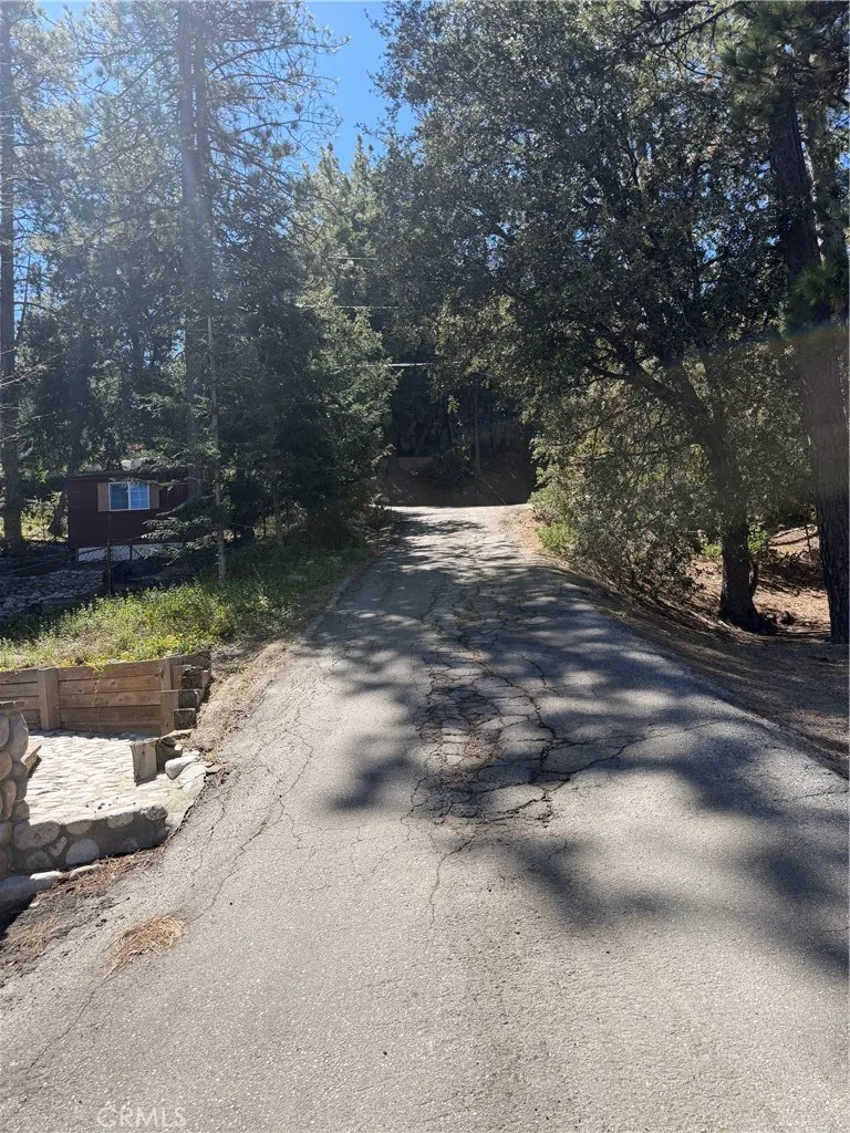 Grasshorn Terrace Lake Arrowhead, CA 92352