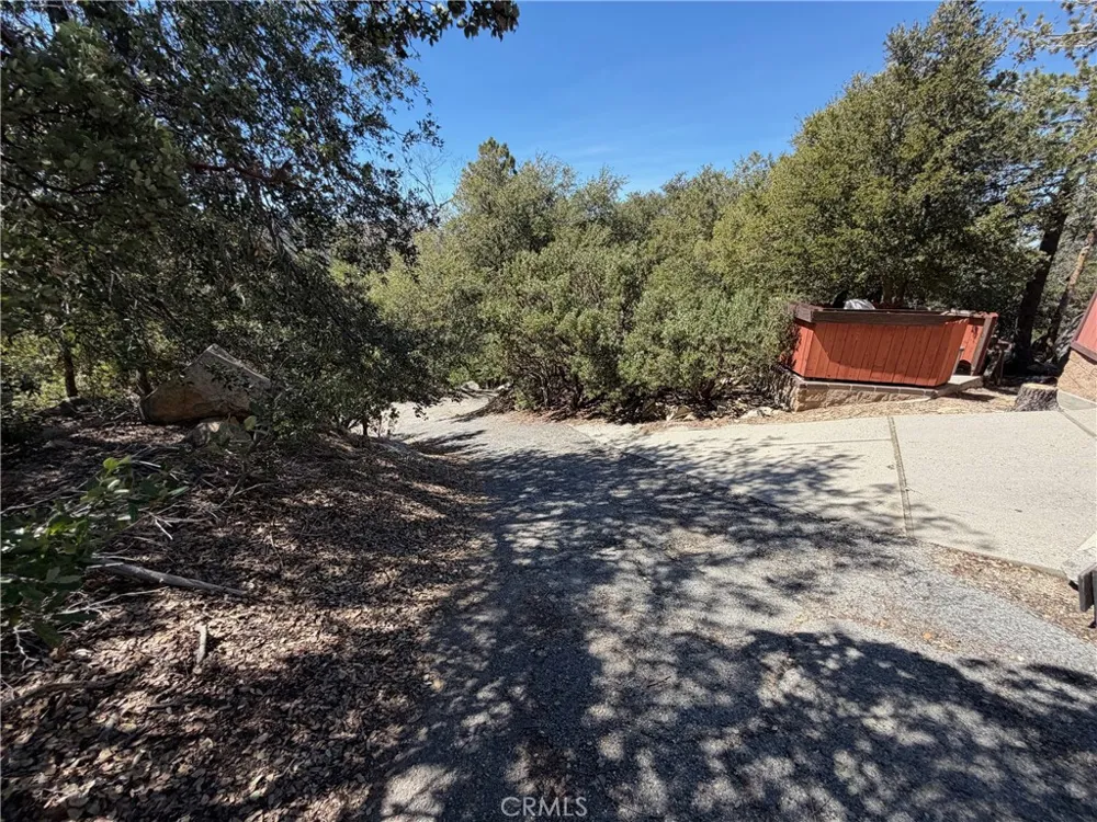 Grasshorn Terrace Lake Arrowhead, CA 92352