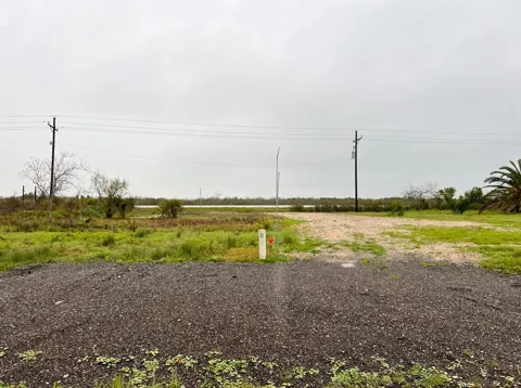 1112 Highway 87