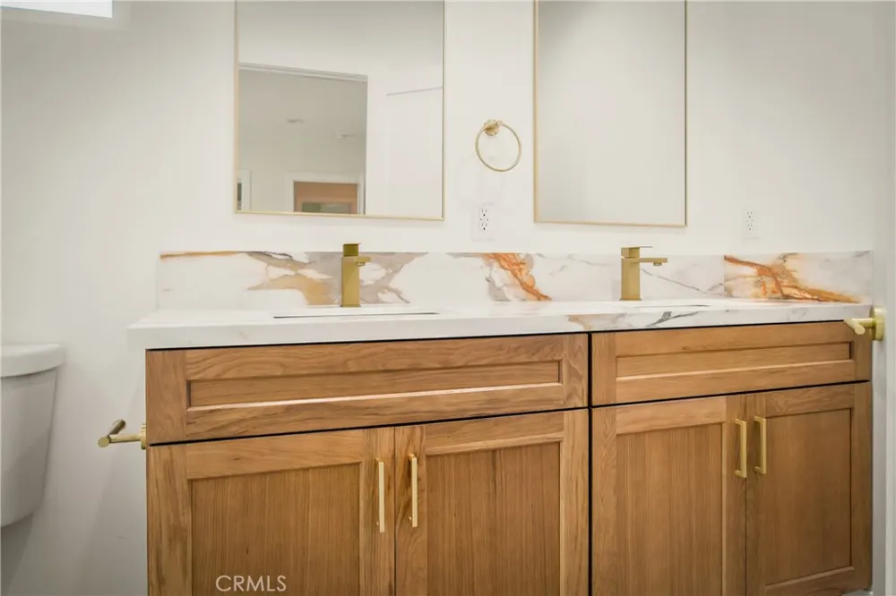 3991 Hubert Avenue Leimert Park, CA 90008