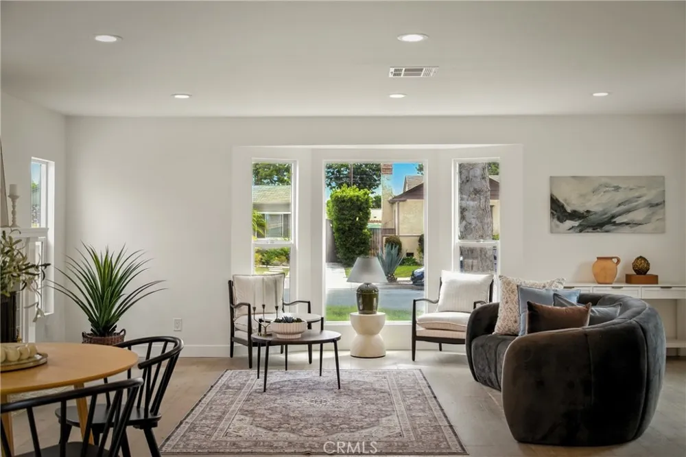 3991 Hubert Avenue Leimert Park, CA 90008
