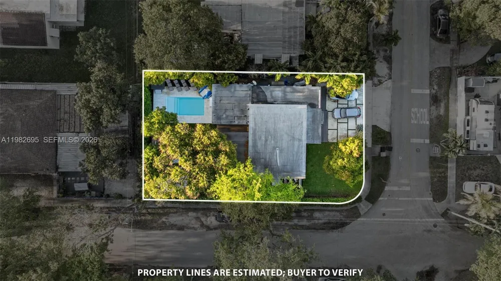 13900 NE 16th Ct North Miami, FL 33181
