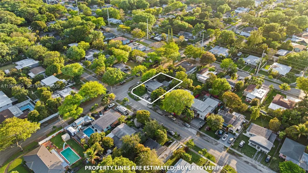 13900 NE 16th Ct North Miami, FL 33181