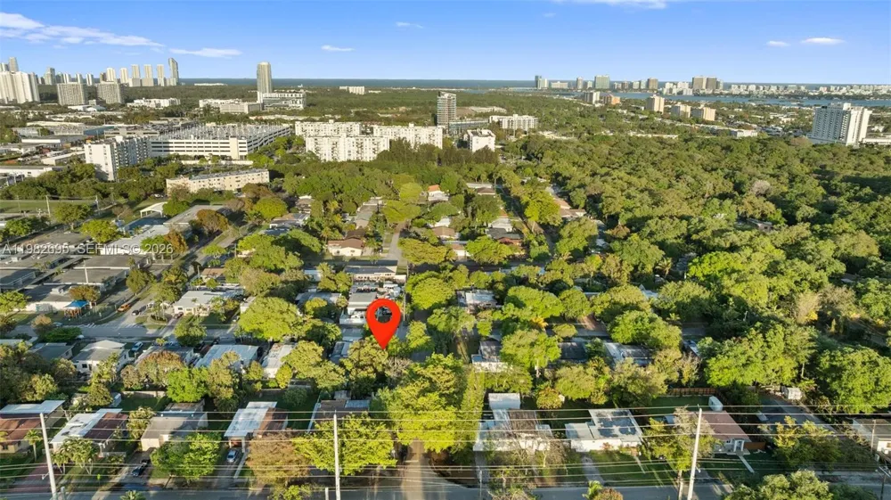 13900 NE 16th Ct North Miami, FL 33181