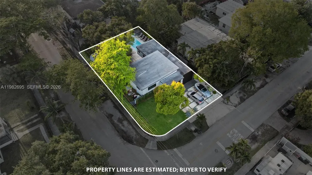 13900 NE 16th Ct North Miami, FL 33181