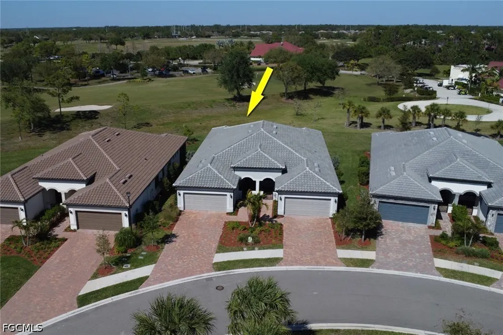 Stoneville Drive Alva, FL 33920