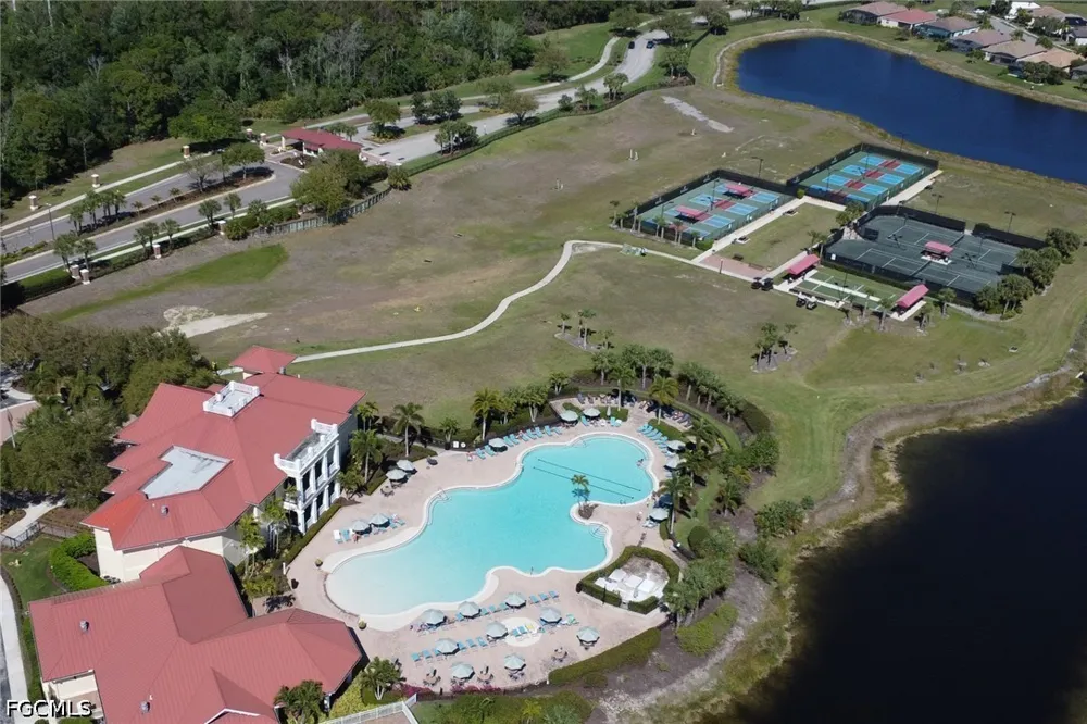 Stoneville Drive Alva, FL 33920