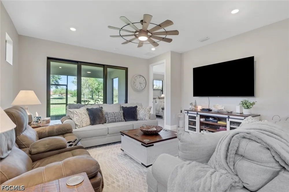 Stoneville Drive Alva, FL 33920