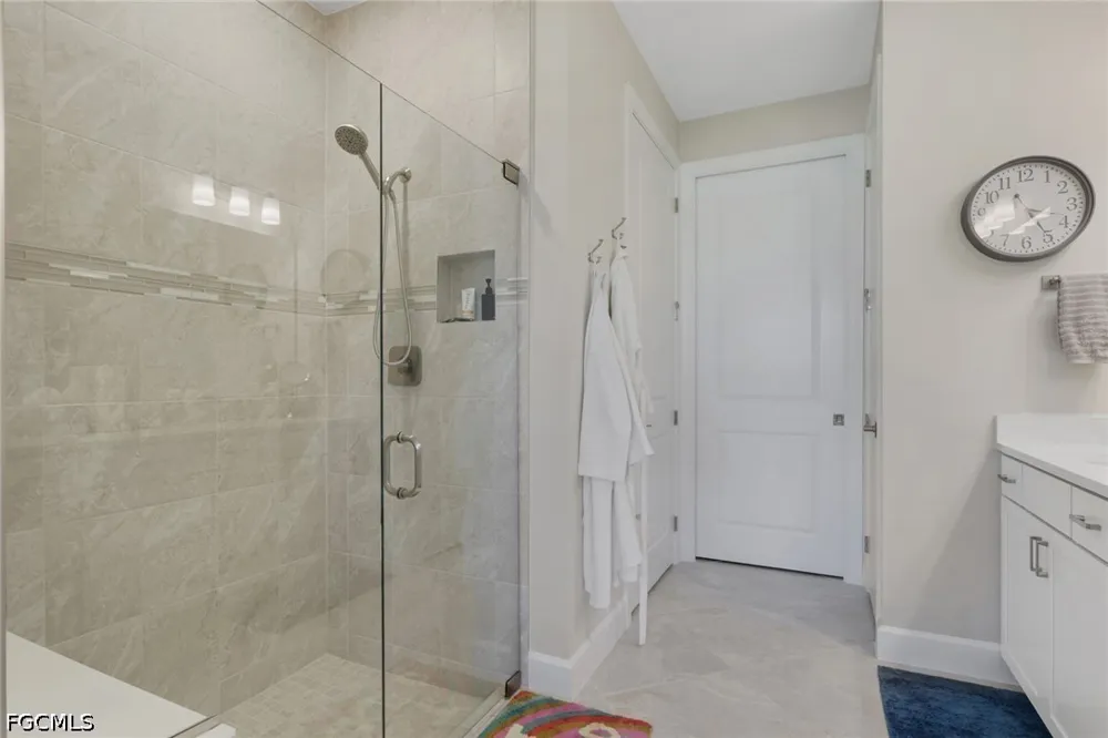 Stoneville Drive Alva, FL 33920