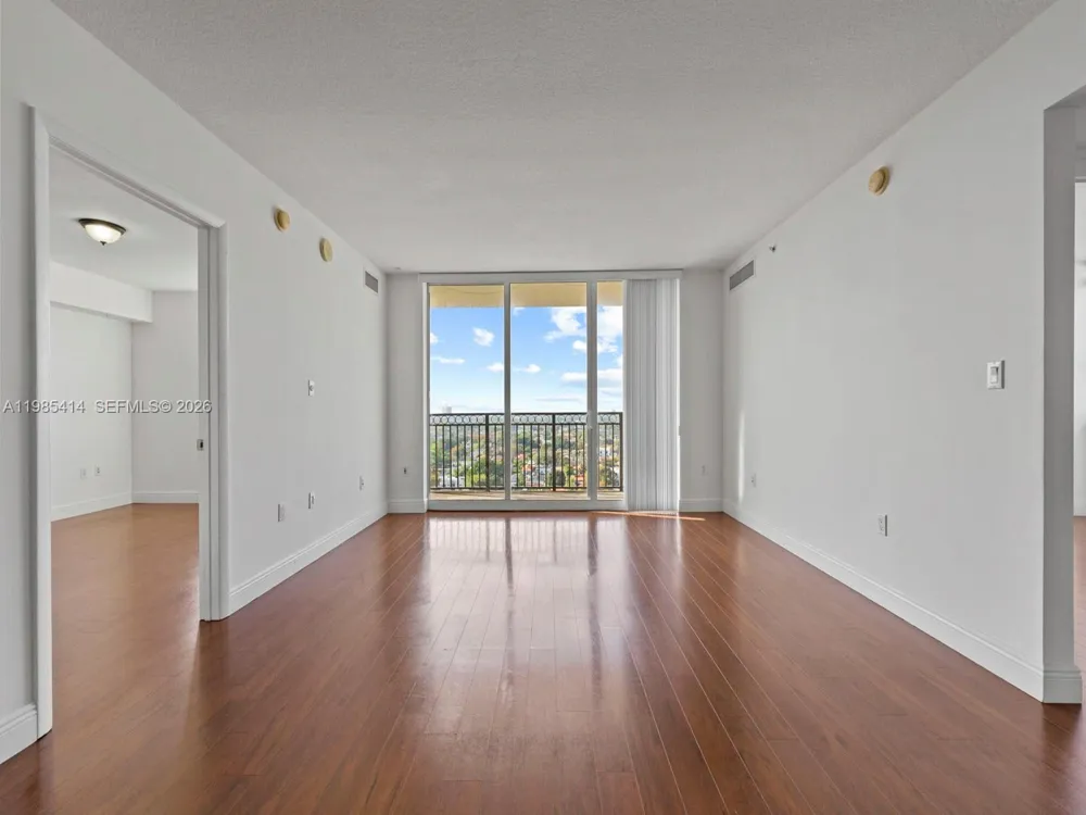 3232 SW 22nd Ter #1609 Miami, FL 33145