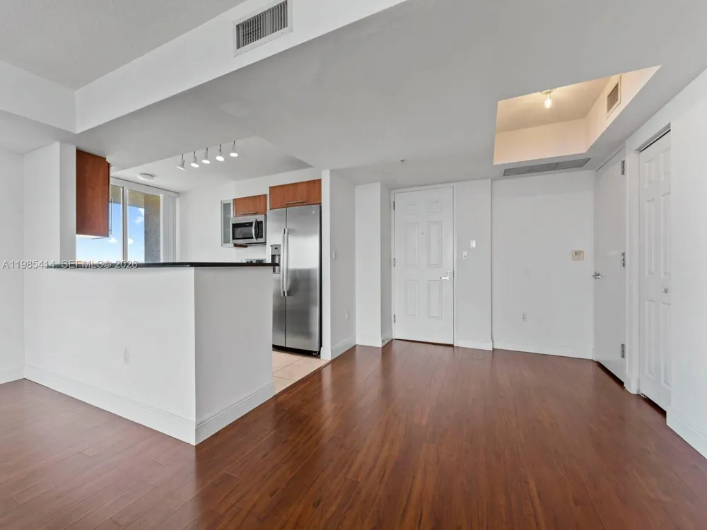 3232 SW 22nd Ter #1609 Miami, FL 33145