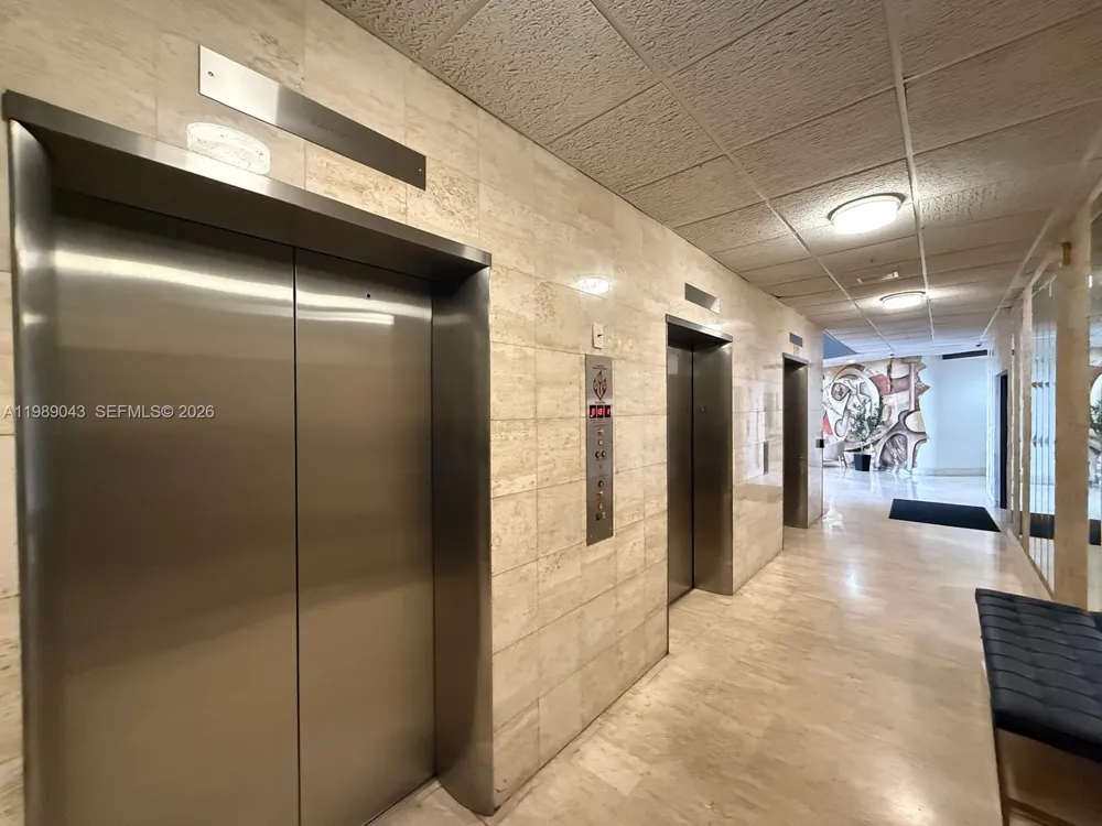 2750 NE 183rd St #1201 Aventura, FL 33160