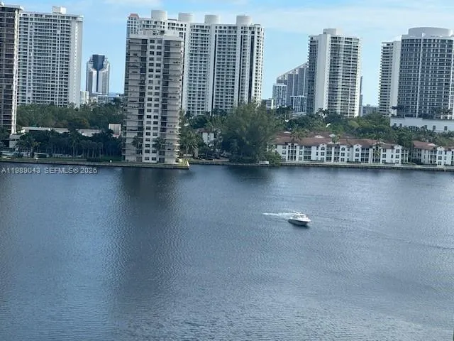 2750 NE 183rd St #1201 Aventura, FL 33160