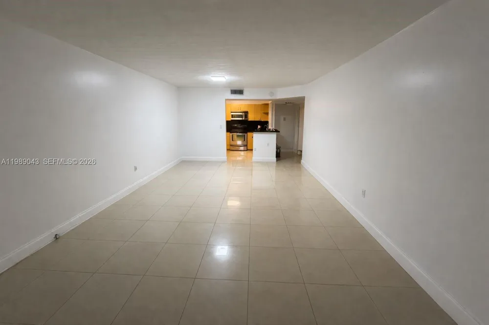 2750 NE 183rd St #1201 Aventura, FL 33160
