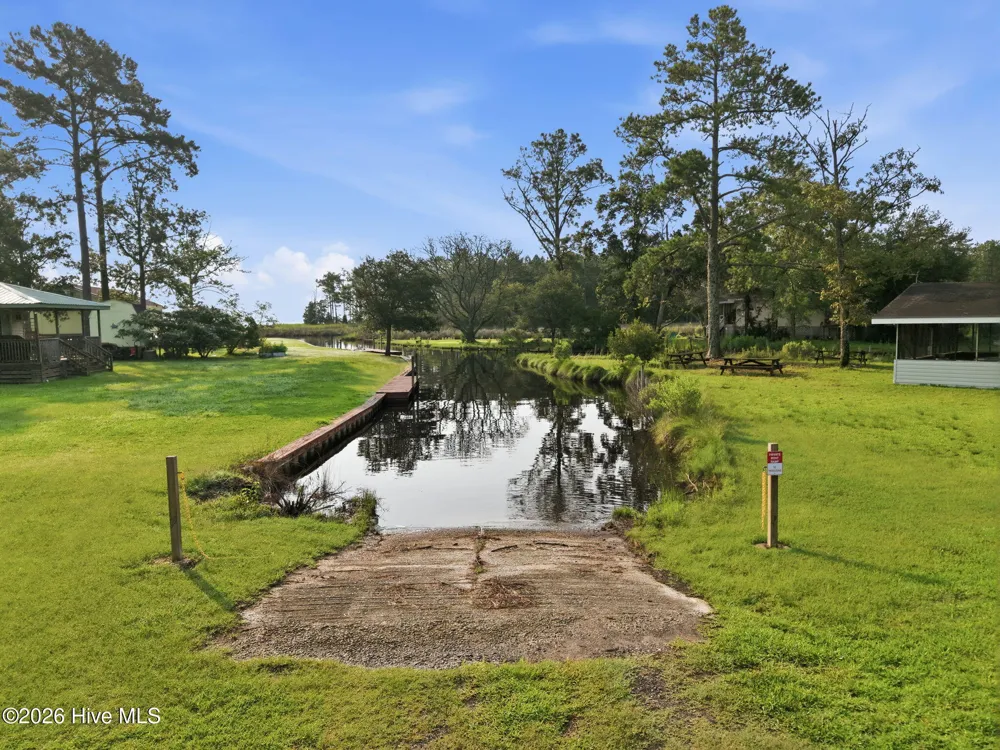 50 Point Avenue Belhaven, NC 27810