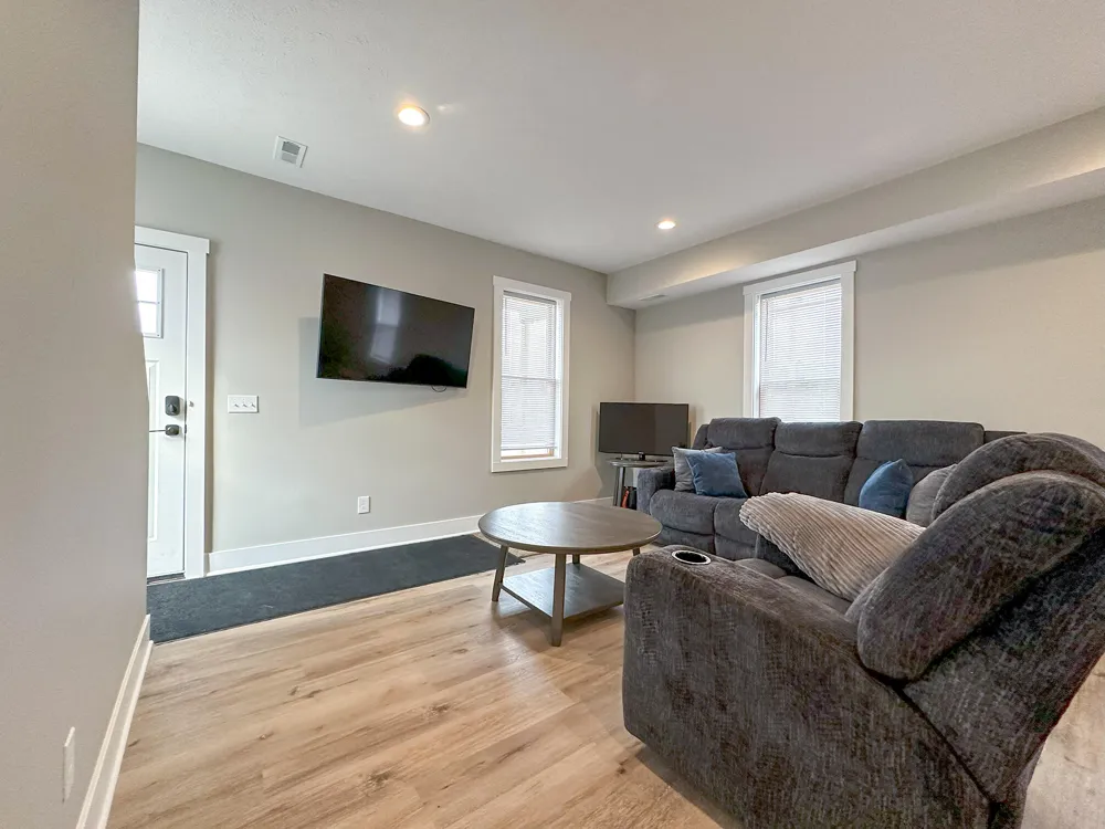 1673 E Parkdale Avenue Manistee Township, MI 49660