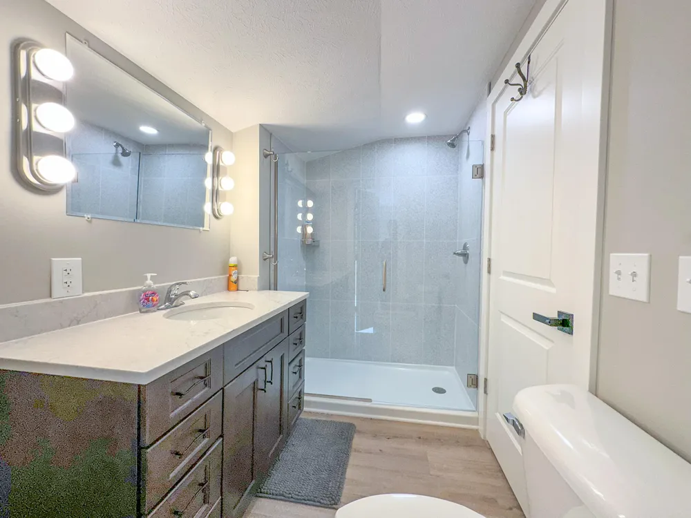 1673 E Parkdale Avenue Manistee Township, MI 49660