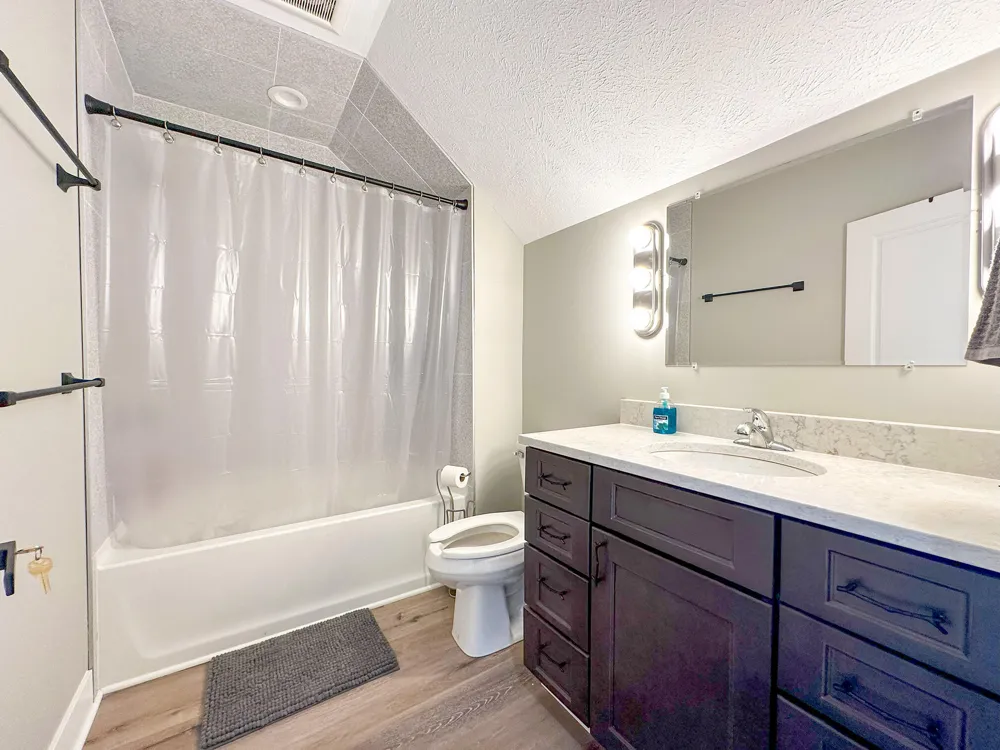 1673 E Parkdale Avenue Manistee Township, MI 49660