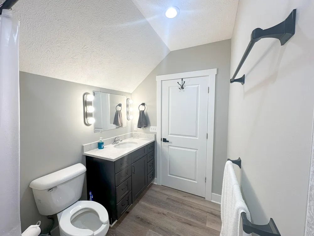 1673 E Parkdale Avenue Manistee Township, MI 49660