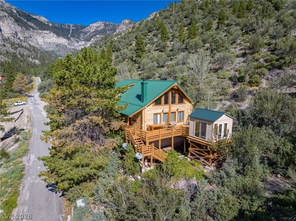4947 Snow White Road Mount Charleston, NV 89124