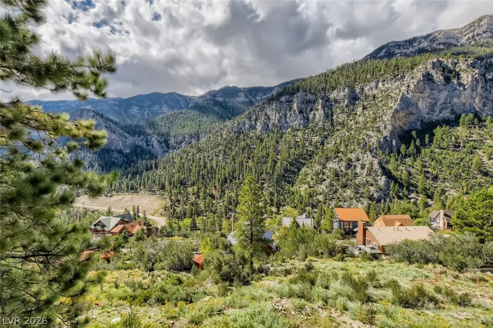 4947 Snow White Road Mount Charleston, NV 89124