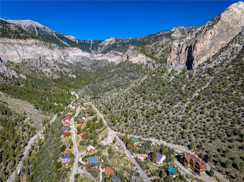 4947 Snow White Road Mount Charleston, NV 89124