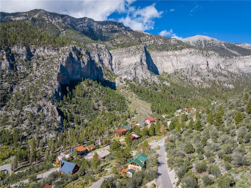 4947 Snow White Road Mount Charleston, NV 89124