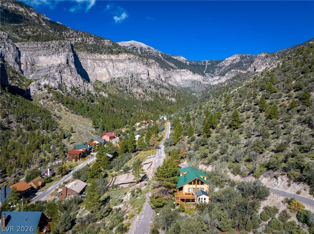 4947 Snow White Road Mount Charleston, NV 89124