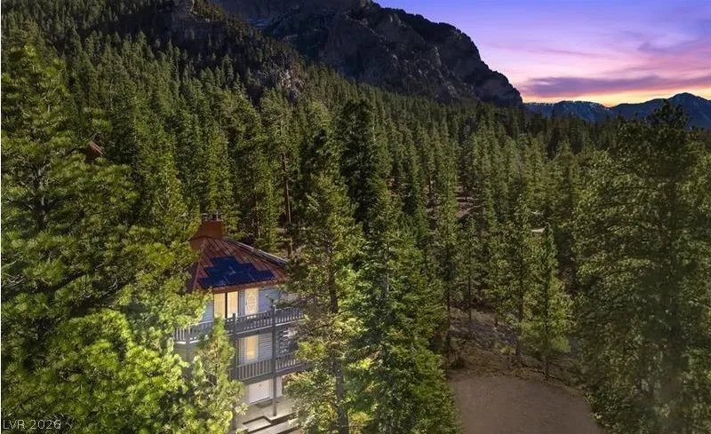 5265 Whispering Deer Drive Mount Charleston, NV 89124