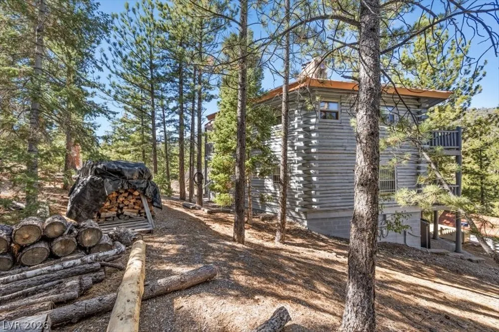 5265 Whispering Deer Drive Mount Charleston, NV 89124
