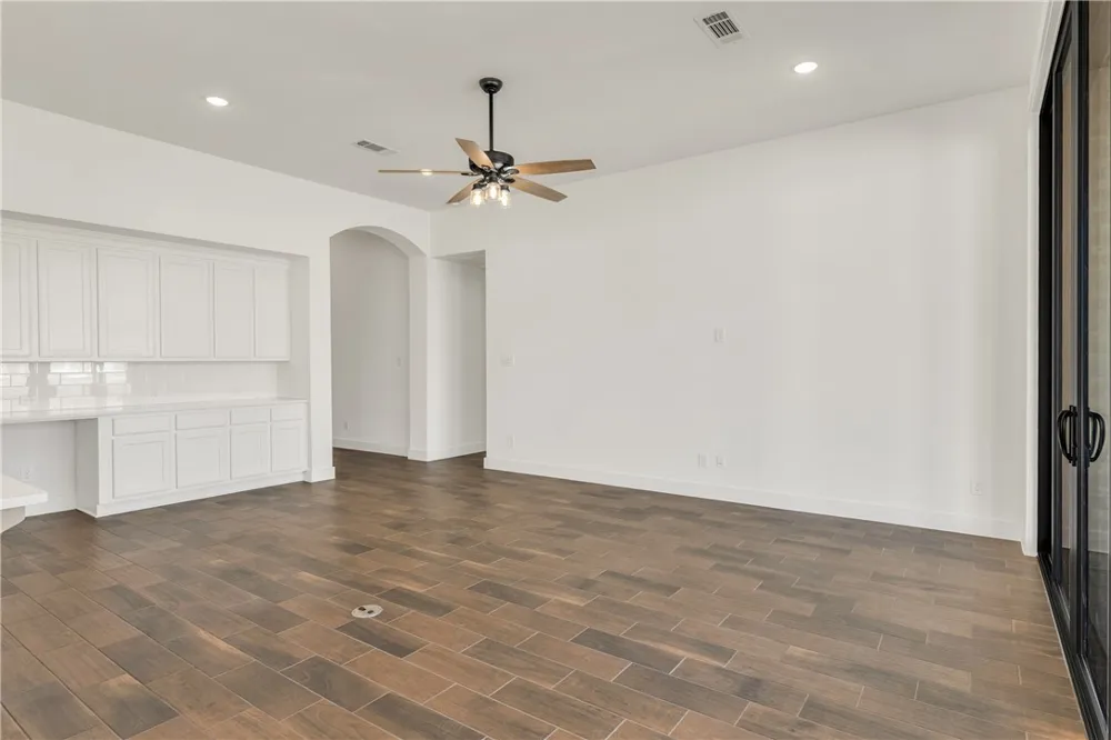 21350 Oakley Claremont Court Magnolia, TX 77355