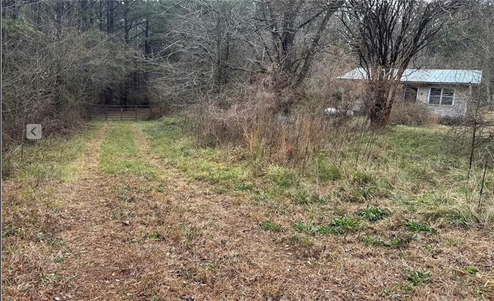 831 Holbrook Road Newnan, GA 30263