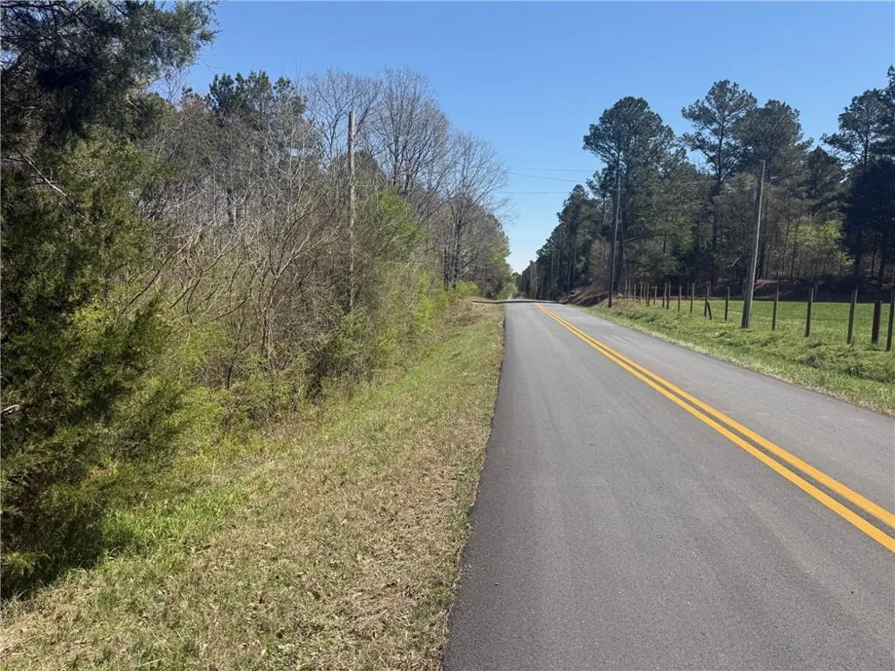 78 Mullinax Road Taylorsville, GA 30178