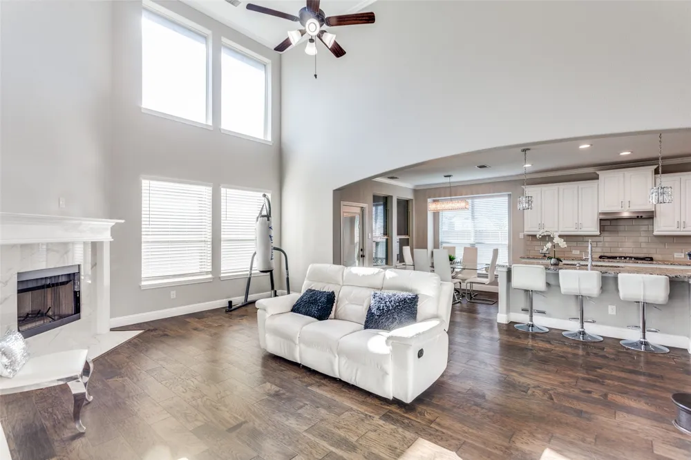 6829 Fire Dance Drive Benbrook, TX 76126